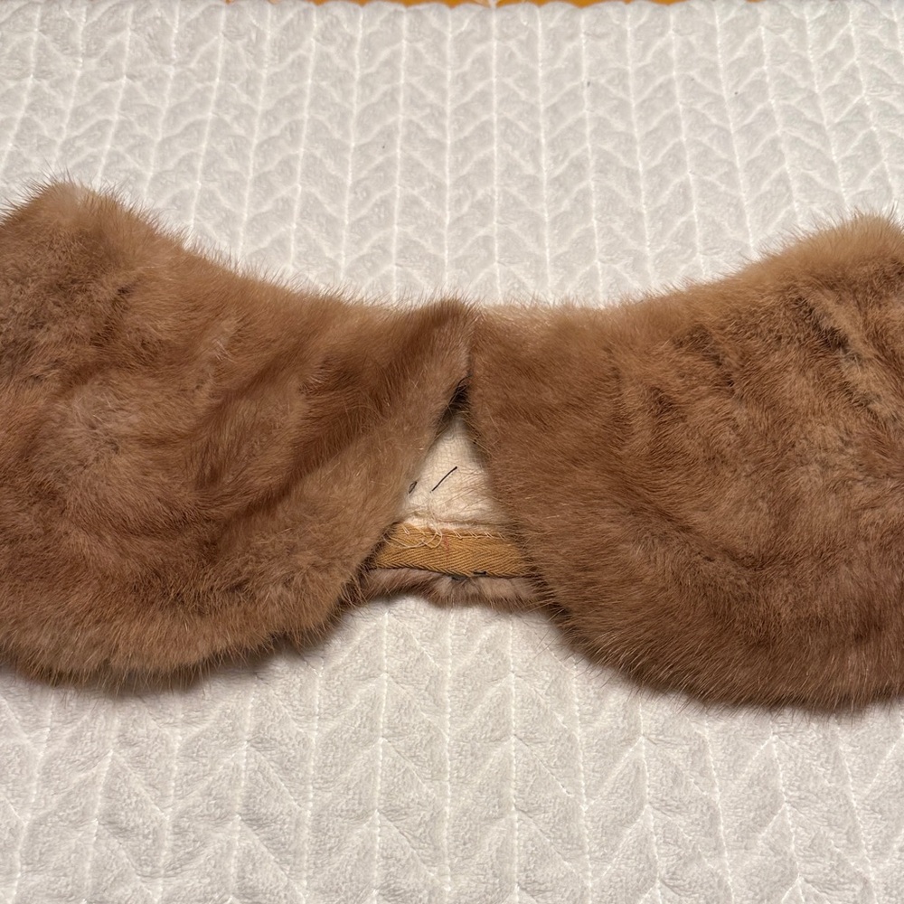 Vintage Brown Fur Collar Accessory